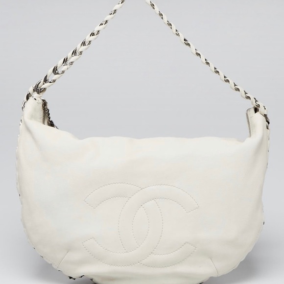 Chanel hobo - Picture 3 of 7